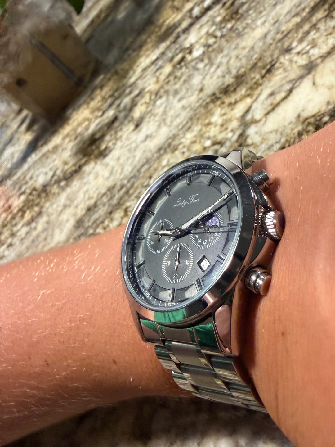 Customer photo review of Lucky Fours® Ronin