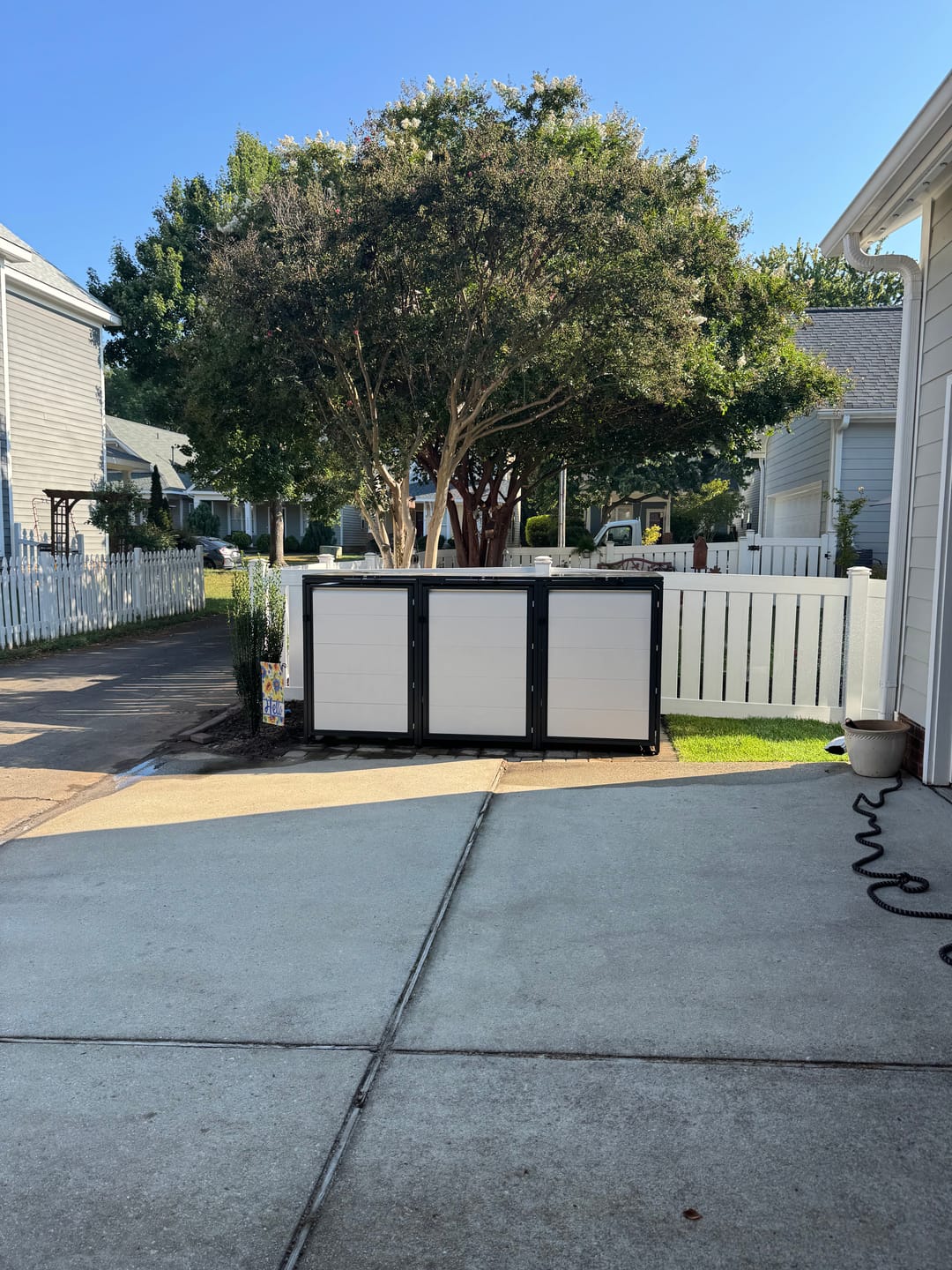 Customer photo review of MisterBin® Garbage Bin Enclosure