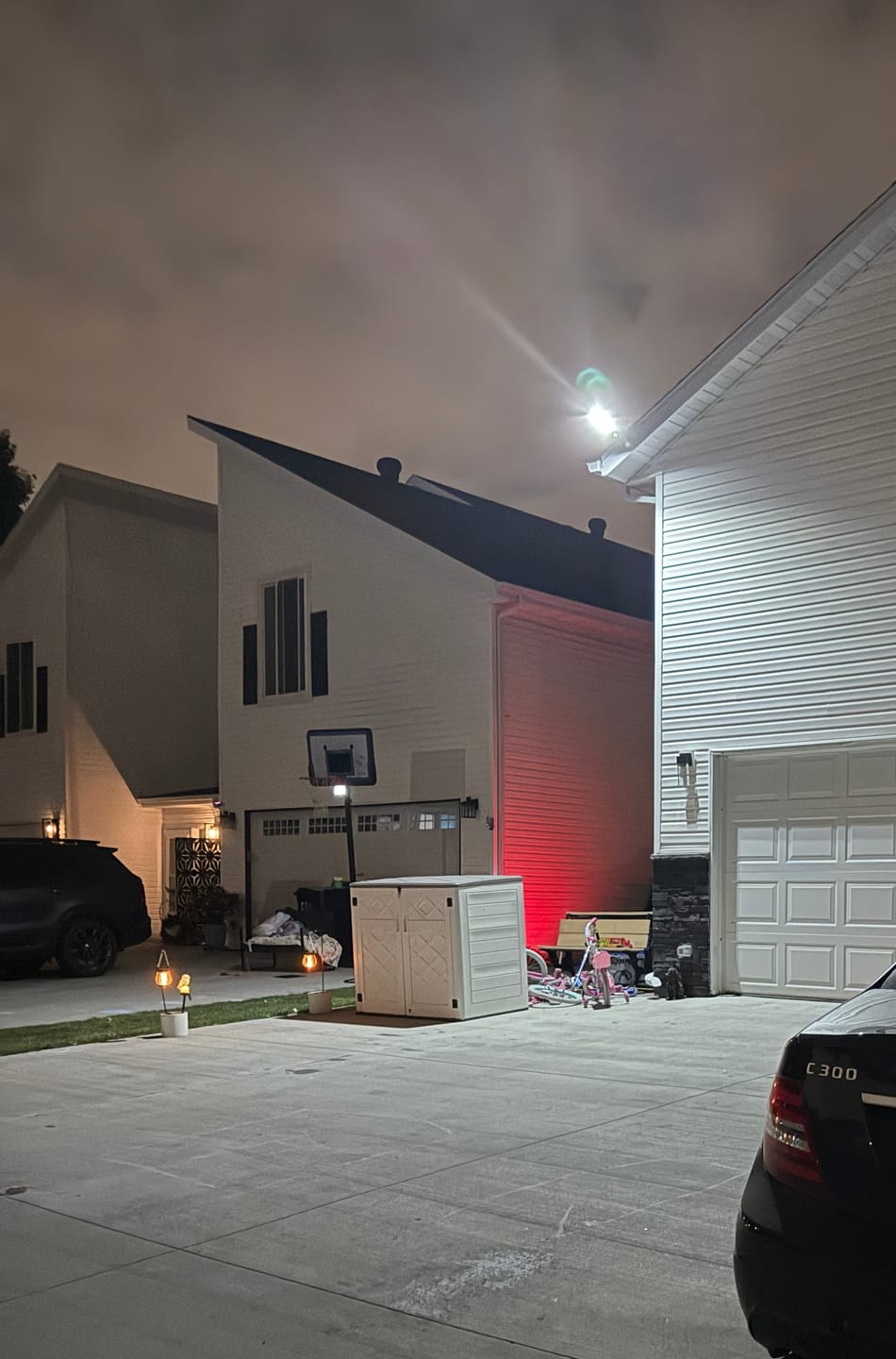 Customer photo review of 60W Solar Street Light 6000 Lumens
