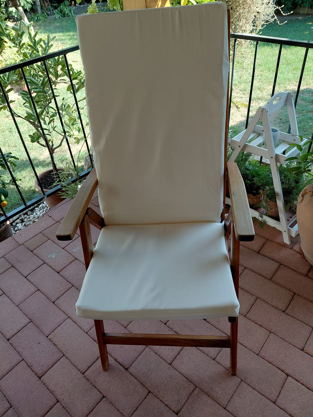 Customer photo review of Cuscino Imbottito per Sdraio Cook 45x120 cm – Sfoderabile, Antigraffio, con Laccetti, Uso Interni ed Esterni, Imbottitura 5 cm, Vari Colori