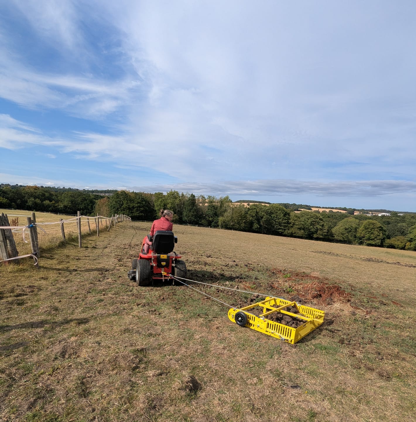 Customer photo review of Scoop'N'Tow Manure Scooper / Paddock Field Cleaner + Trailer