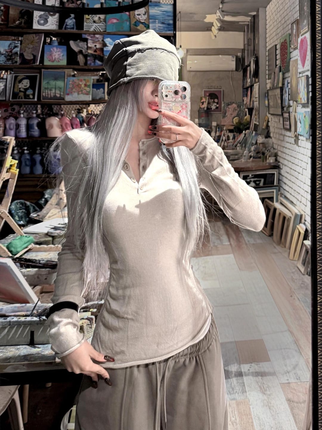 Customer photo review of WARDEN EDGE White Fitted Asymmetric Hem T-Shirt