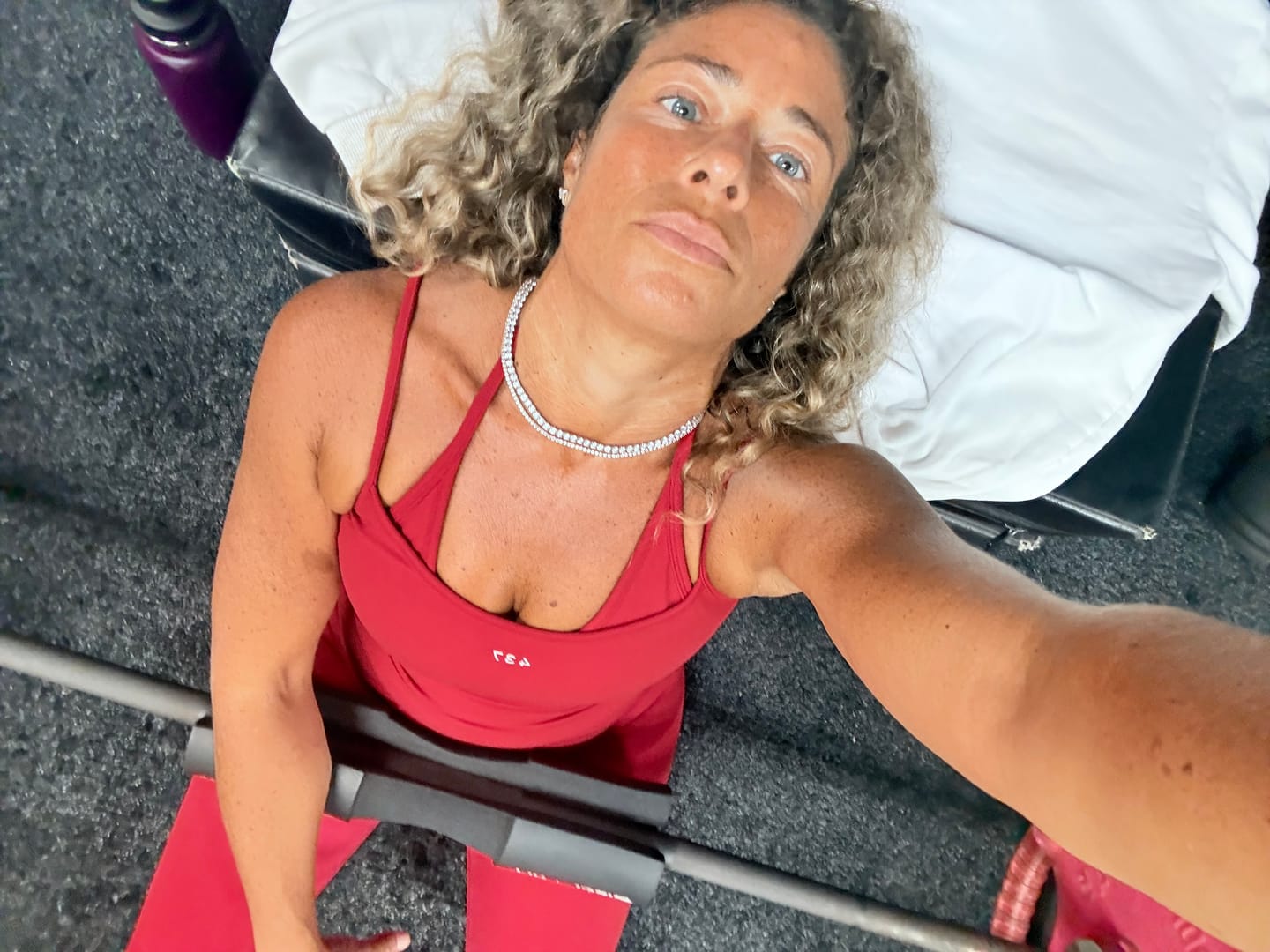 Customer photo review of The Minimalist Tank Scarlet