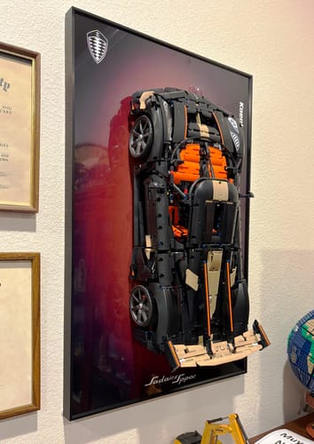 Customer photo review of Wall Display Frame For Lego 42232 Technic Koenigsegg Sadair’s Spear (Pre-Order)