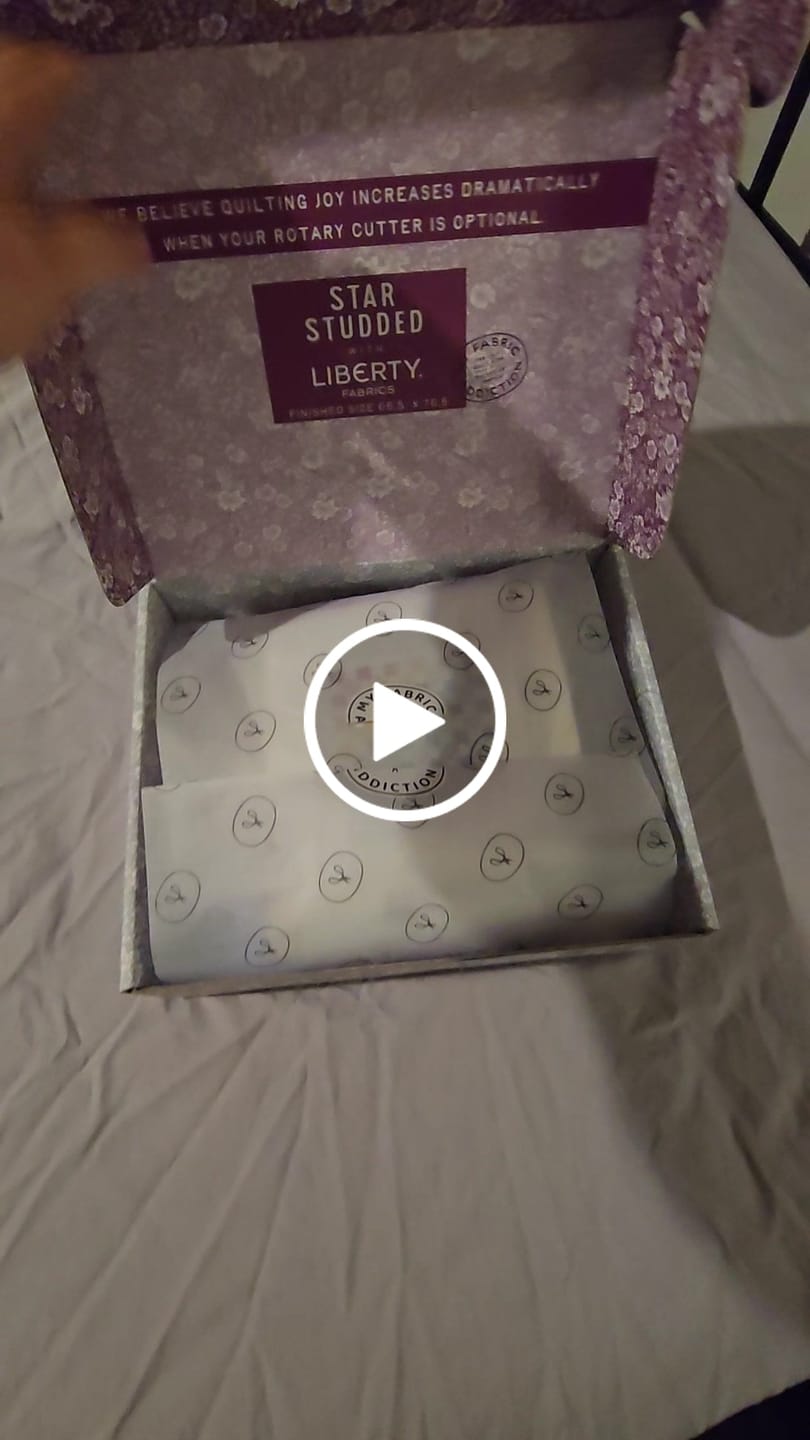 Customer video review of Star Studded Pre Cut Quilt Kit by GiGi's Thimble featuring Liberty Fabrics by Emily Belle