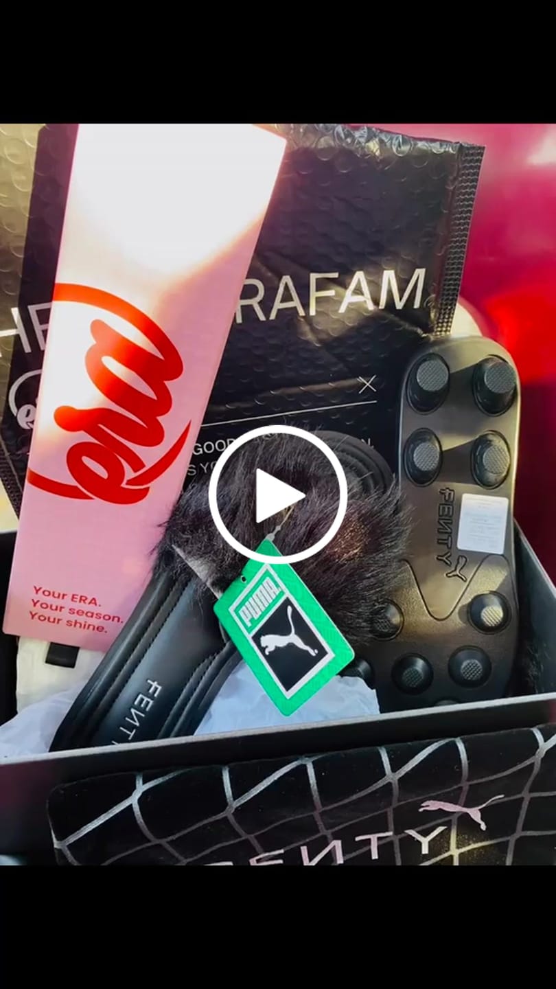 Customer video review of Black Iconic Sunglasses