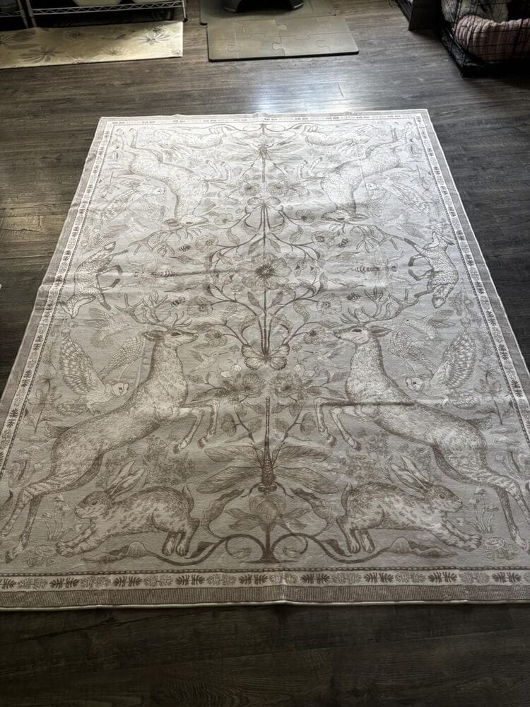 Customer photo review of Rug – Vintage Woodland – Charcoal