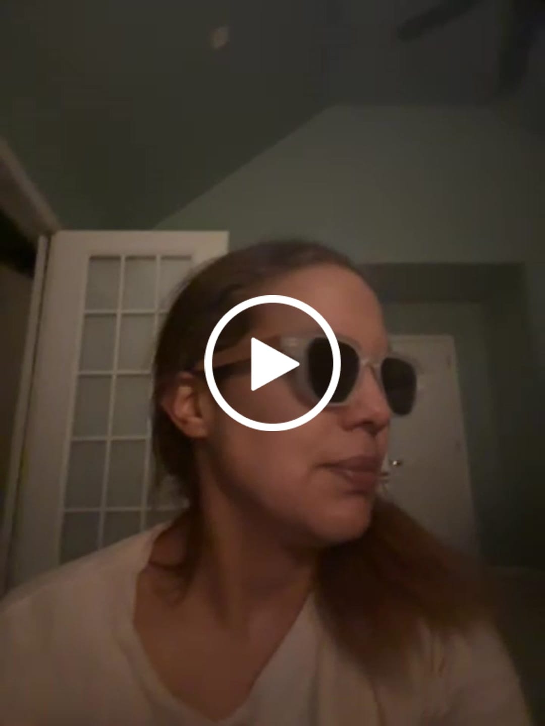 Customer video review of Sea Glass White