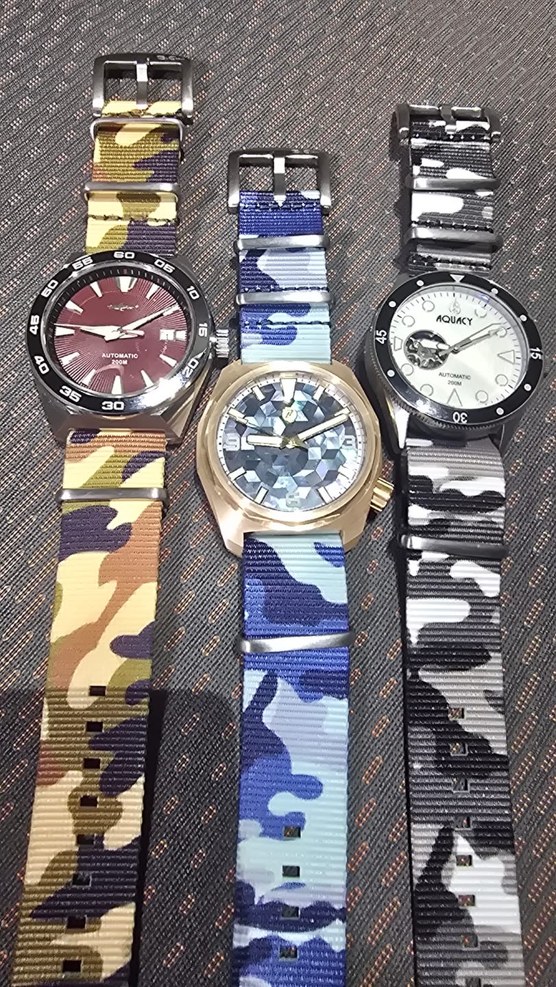 Customer photo review of Camo Pass-Through Bundle: 4-Pack of Watch Straps