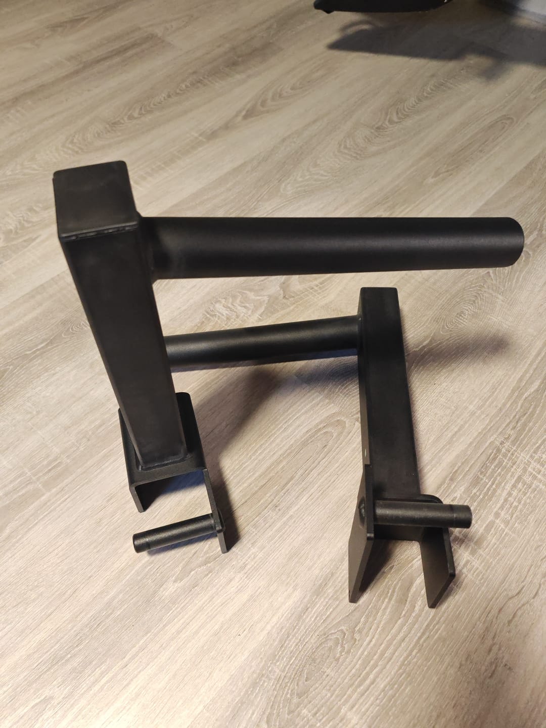 Customer photo review of R7 Dip Station