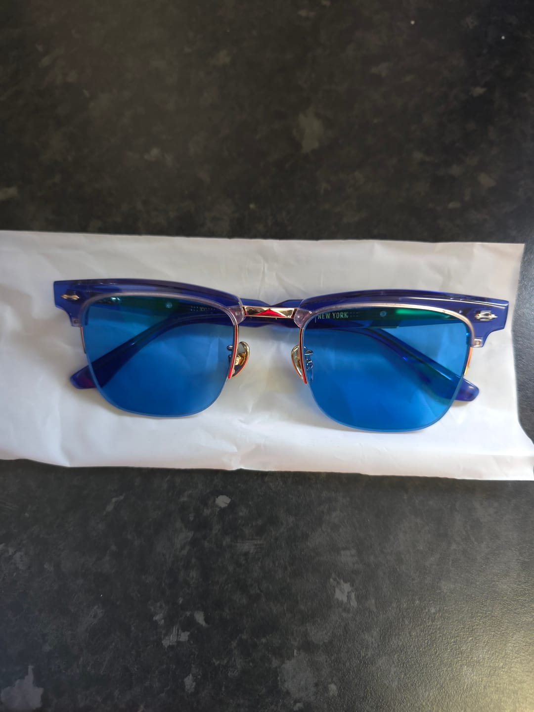 Customer photo review of Elara