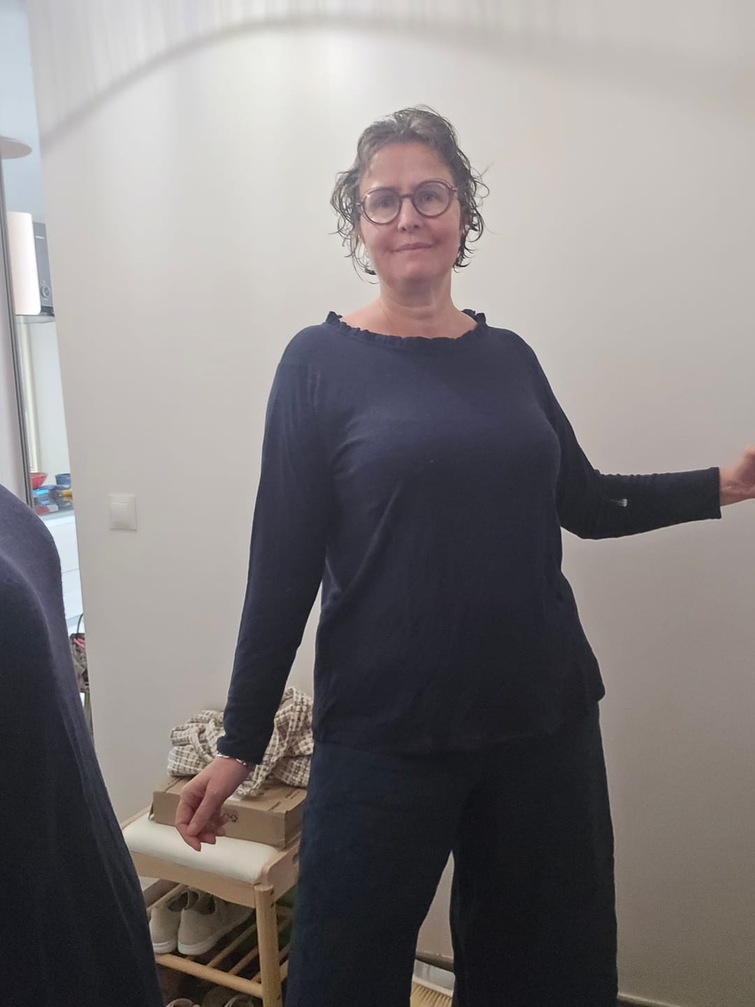 Customer photo review of Blouse  Clarisse - Viscose/lin marine