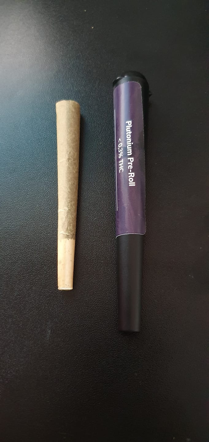 Customer photo review of Plutonium Pre-Rolls