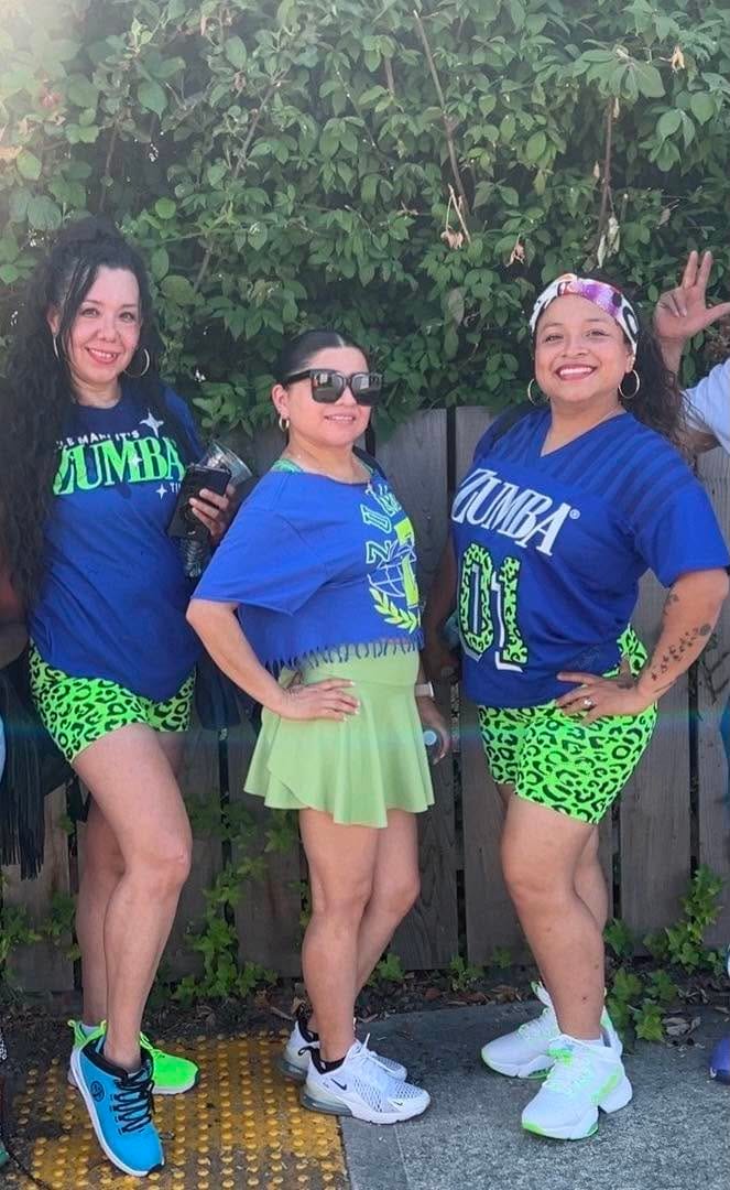 Customer photo review of Dale-Z High Waisted Biker Shorts