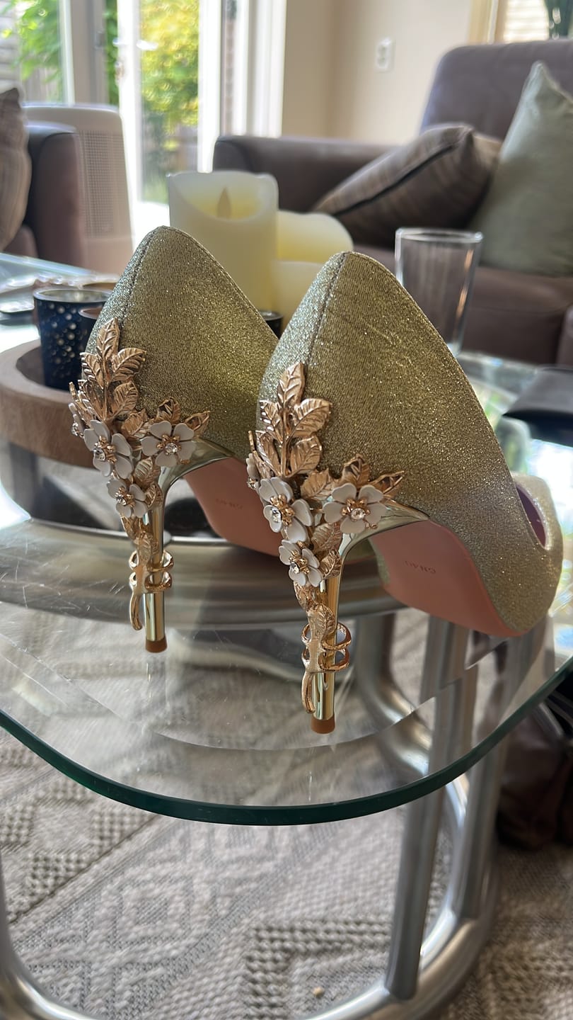 Customer photo review of Talons de Princesse