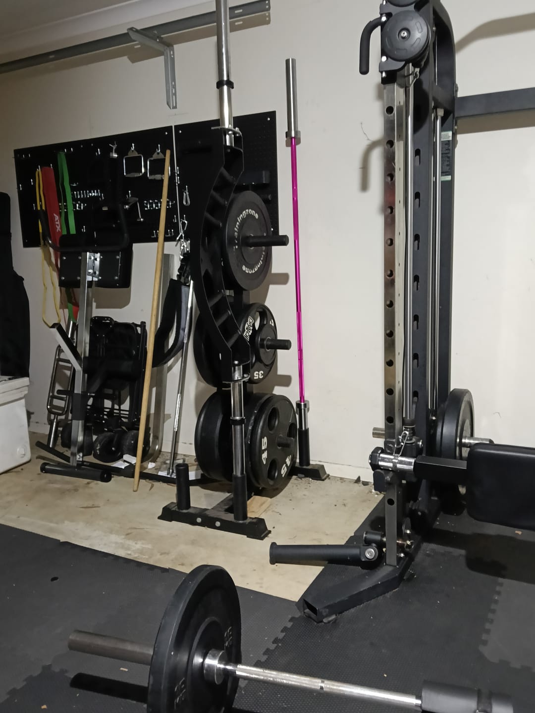 Customer photo review of TITANIUM USA PINK 10KG OLYMPIC BARBELL