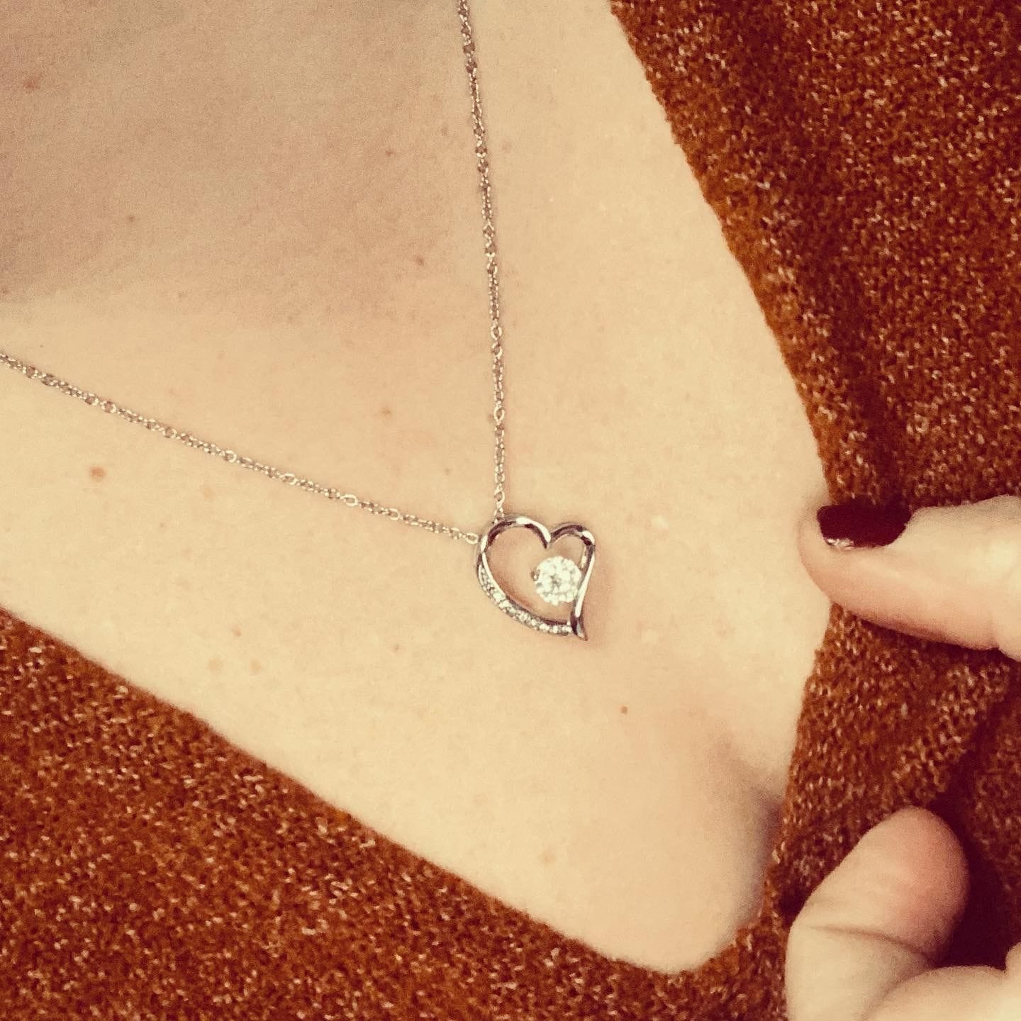 Customer photo review of To My Daughter - The Liana Promise™ Necklace