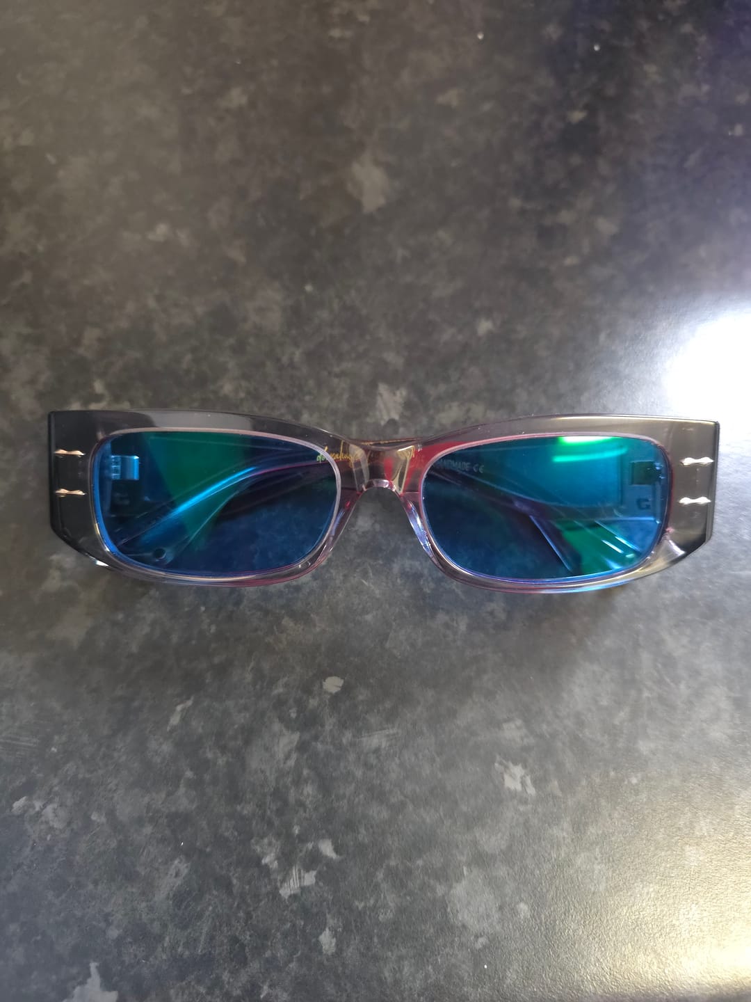 Customer photo review of Vogue