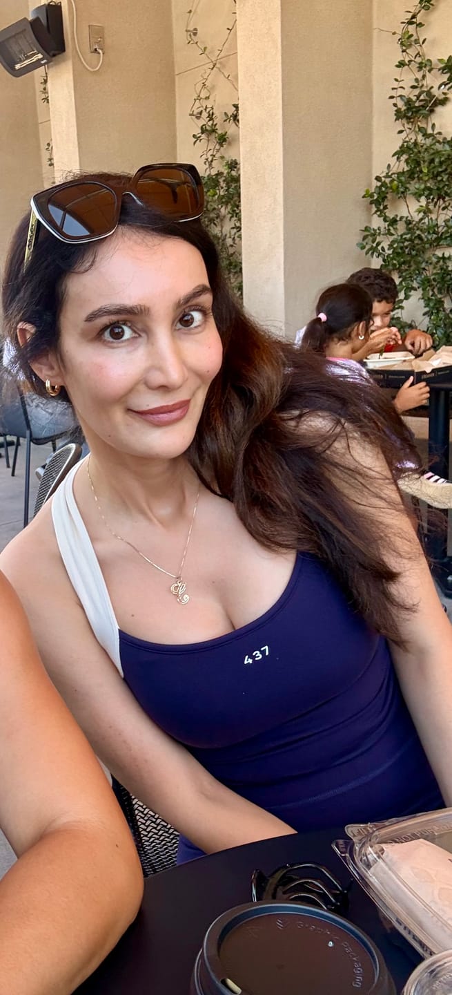Customer photo review of The Sculpt Tank Navy & Cream