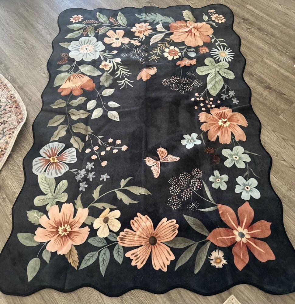 Customer photo review of Rug – Boho Modern Parisian Floral Scalloped – Deep Navy