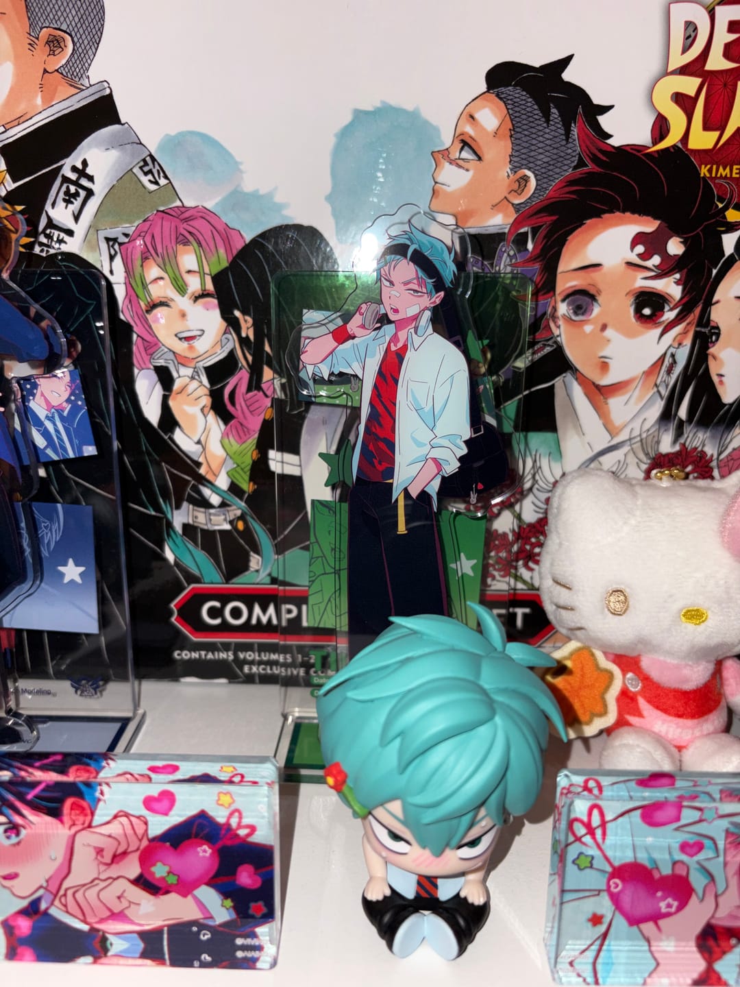 Customer photo review of Alien Stage Anakt Arts High School Series Acrylic Stand