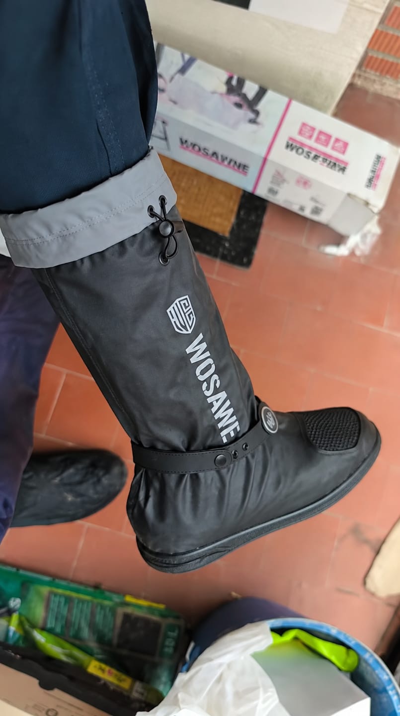 Customer photo review of SplashGuard Waterproof Shoe Covers