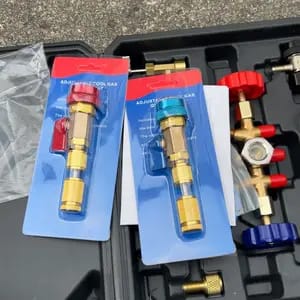 Customer photo review of Strumento Rimozione Valvola AC con Kit Valvole e Guarnizioni