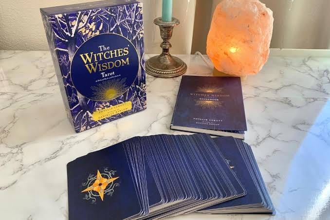 Customer photo review of Witches' Wisdom Oracle
