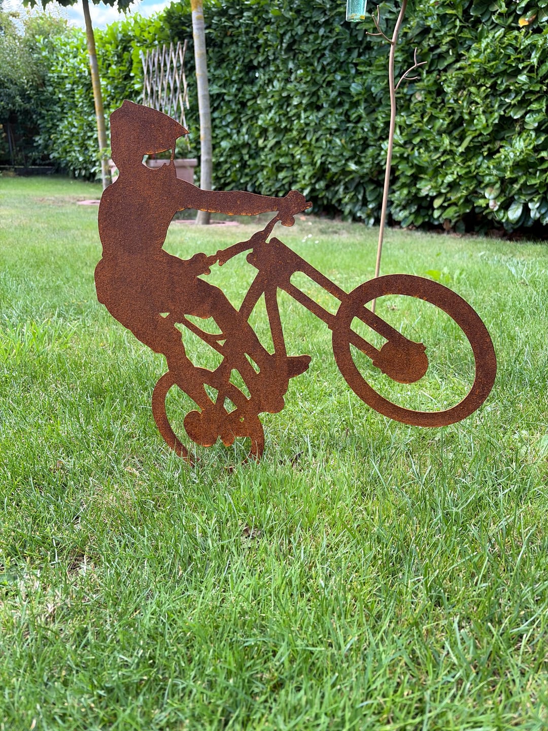 Customer photo review of Gartenstecker Mountainbiker