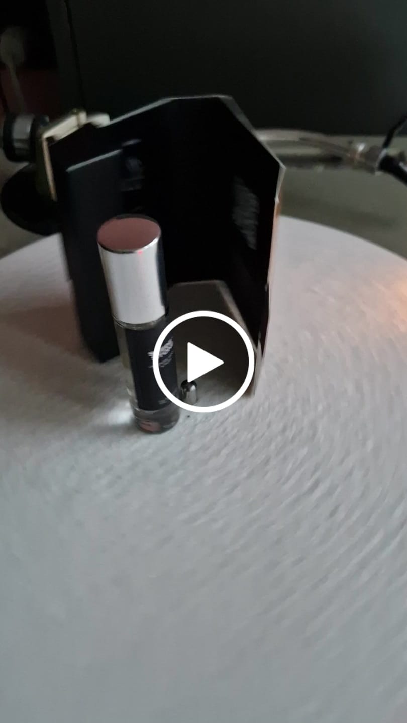Customer video review of Suede & Stone | Eau de Parfum