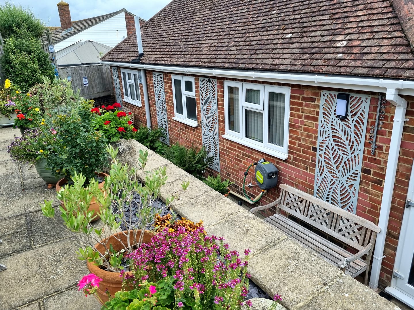 Customer photo review of Green Tropic Palm Decorative Garden Screen