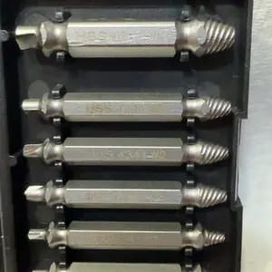 Customer photo review of Riparazione Viti Rotte Set Estrattore Doppia Punta 6 Pezzi