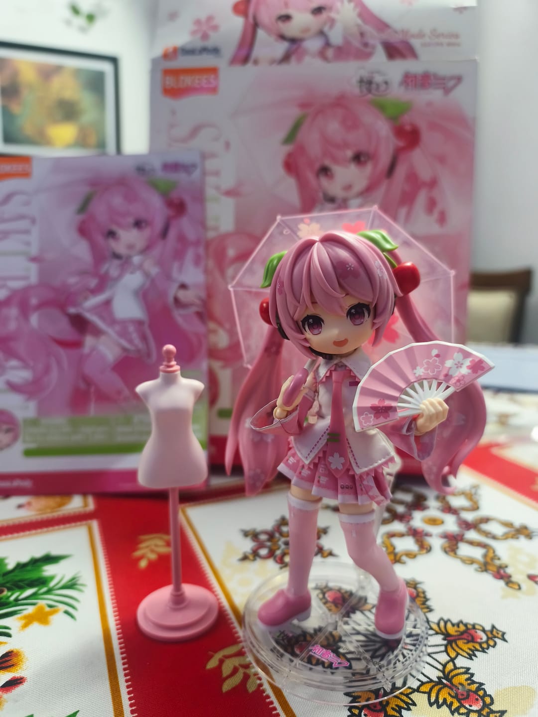 Customer photo review of Sakura Miku - DaaLaMode Series EX Official Outfit - Model Kit - BLOKEES