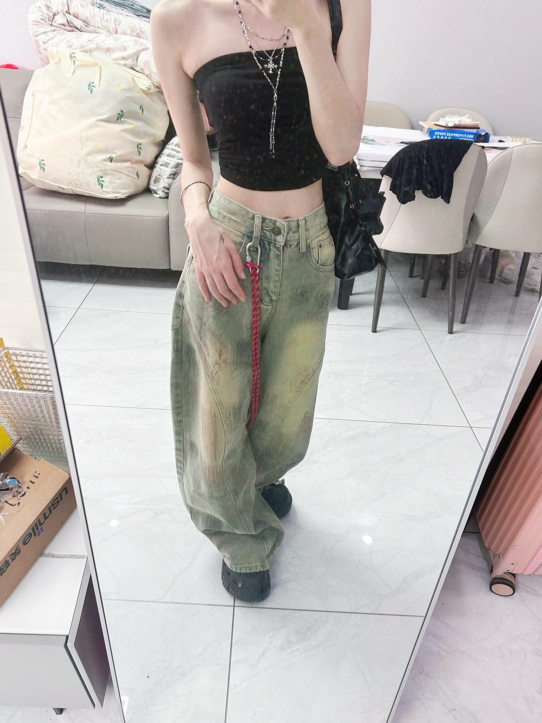 Customer photo review of WARDEN EDGE Minimal Strapless Tube Top