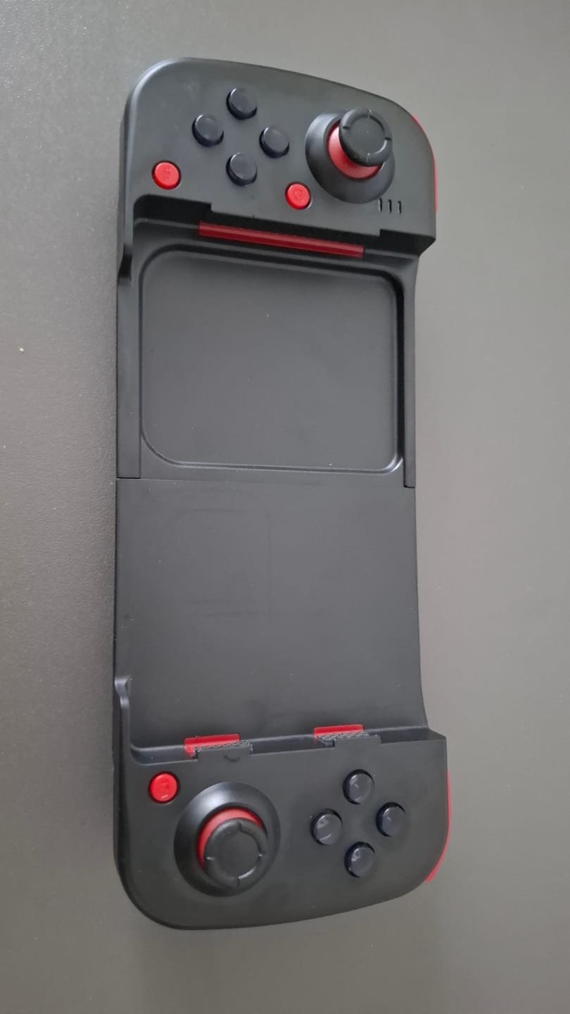 Customer photo review of GamePad Controller Gaming pentru telefon Android, iOS, Nintendo Switch, Negru