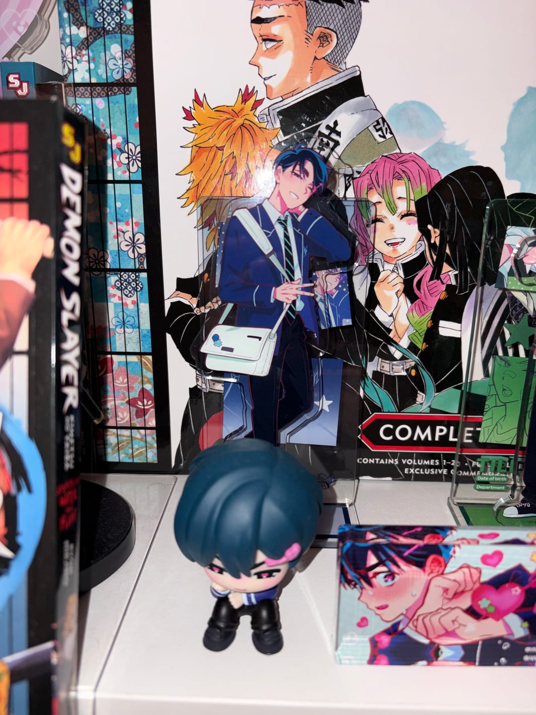 Customer photo review of Alien Stage Anakt Arts High School Series Acrylic Stand