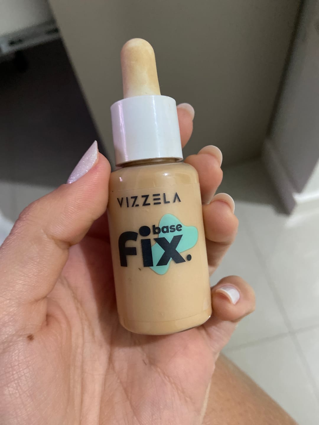 Customer photo review of Base Líquida FIX - Vizzela