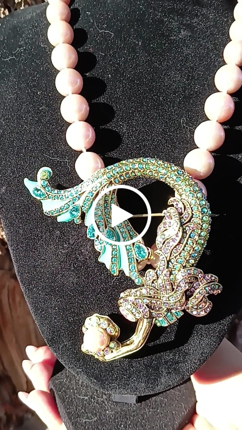 Customer video review of HEIDI DAUS® "Siren's Serenade" Crystal Mermaid Brooch/Pin