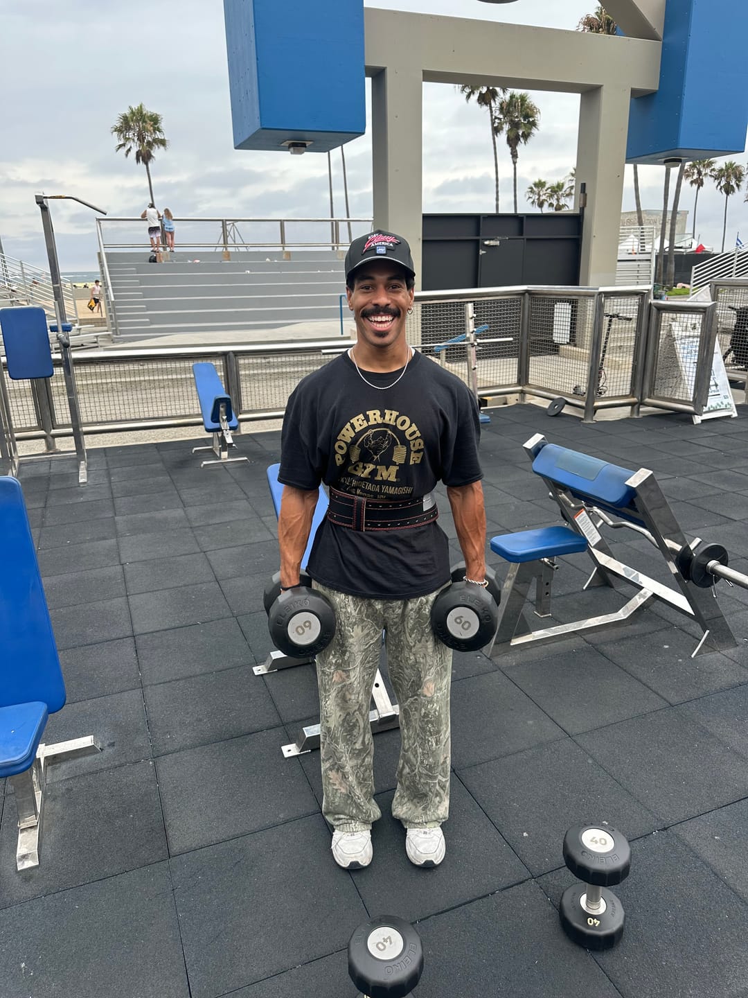 Customer photo review of 131 The Finest Shorts