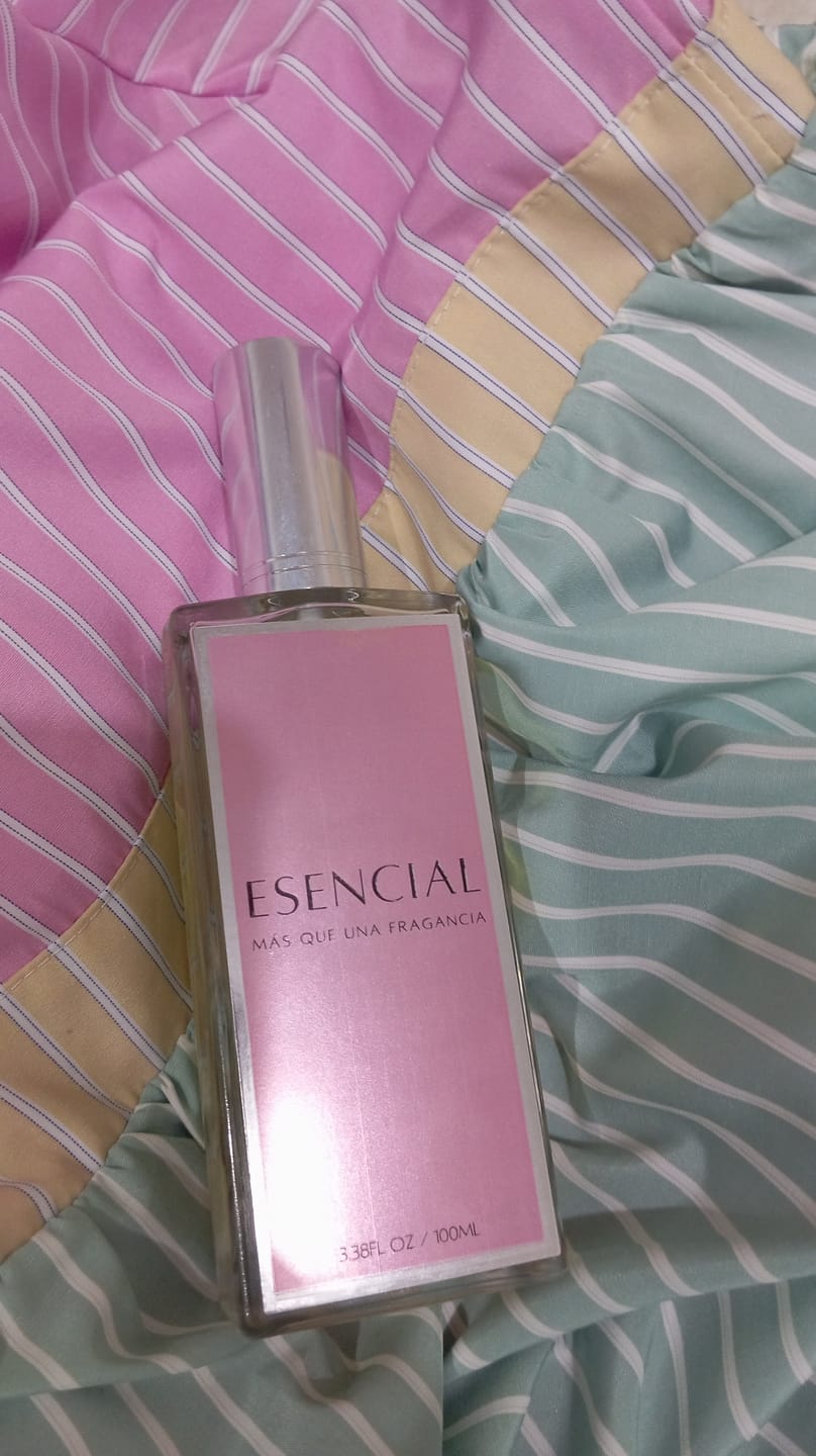 Customer photo review of M534 Inspirado en: Miracle - Lancôme