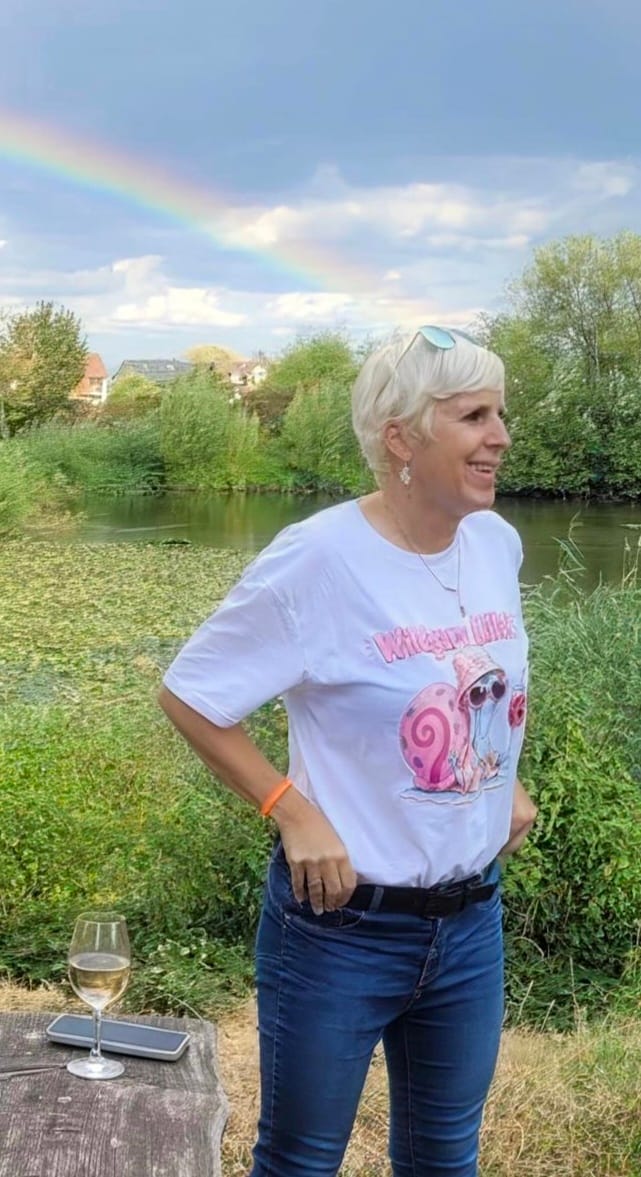 Customer photo review of Wildgary Lillet (Groß) T-Shirt Unisex