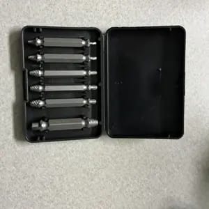 Customer photo review of Riparazione Viti Rotte Set Estrattore Doppia Punta 6 Pezzi
