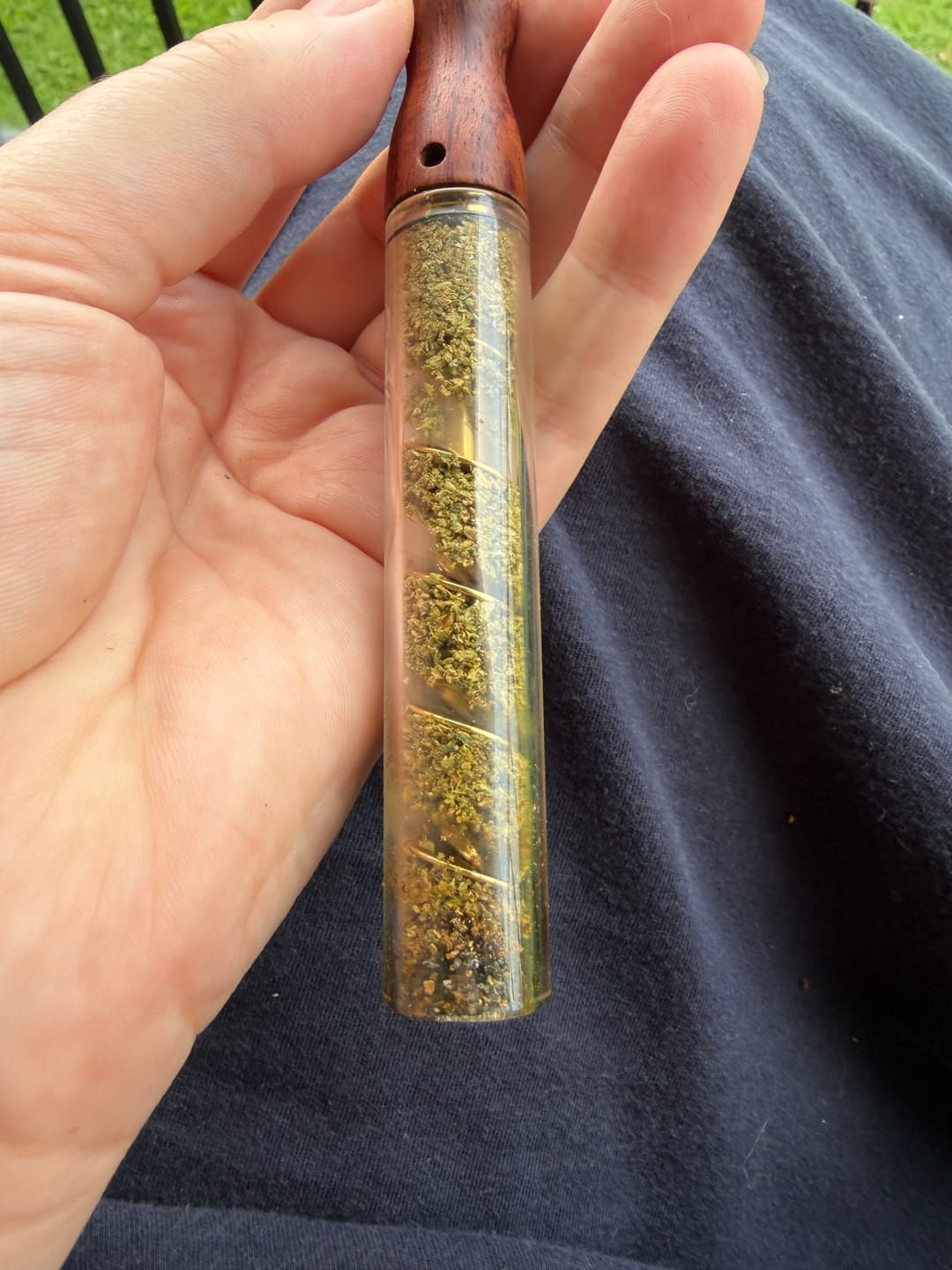 Customer photo review of Glass Blunt Gen-2 – Rosewood Edition Combo