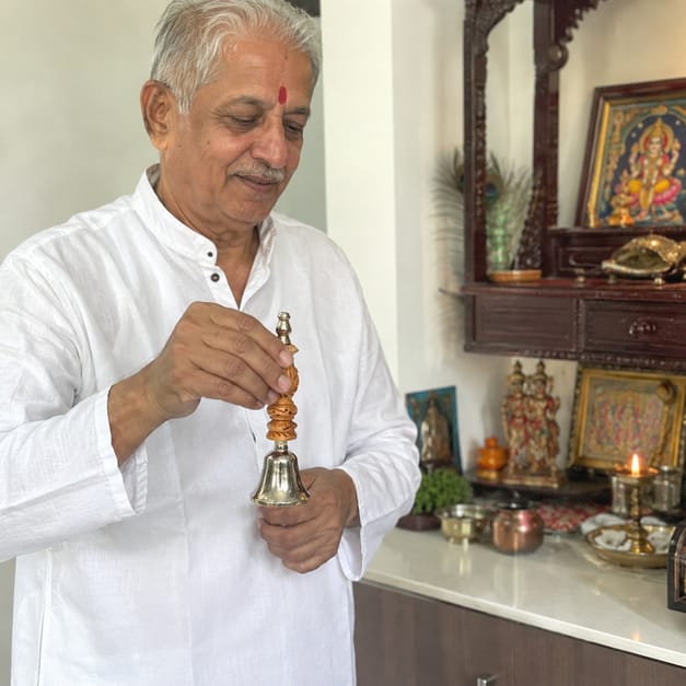 Customer photo review of Aura Suddhi Handcrafted Kansa (Bronze) Bell