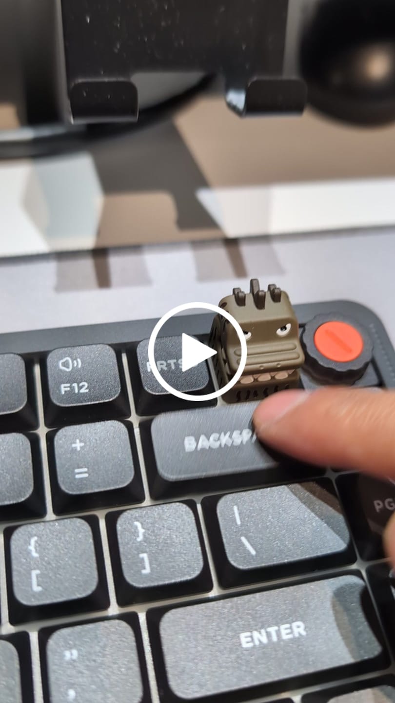 Customer video review of Keytok 黑色經典哥吉拉 樹脂鍵帽