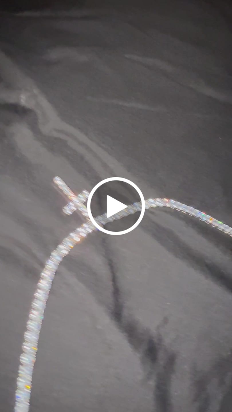 Customer video review of 4.5mm Tennis Chain - White Gold