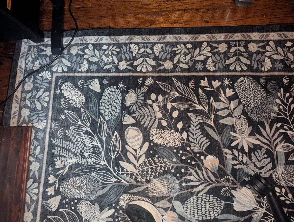 Customer photo review of Rug – Modern Botanical Floral – Fern Green