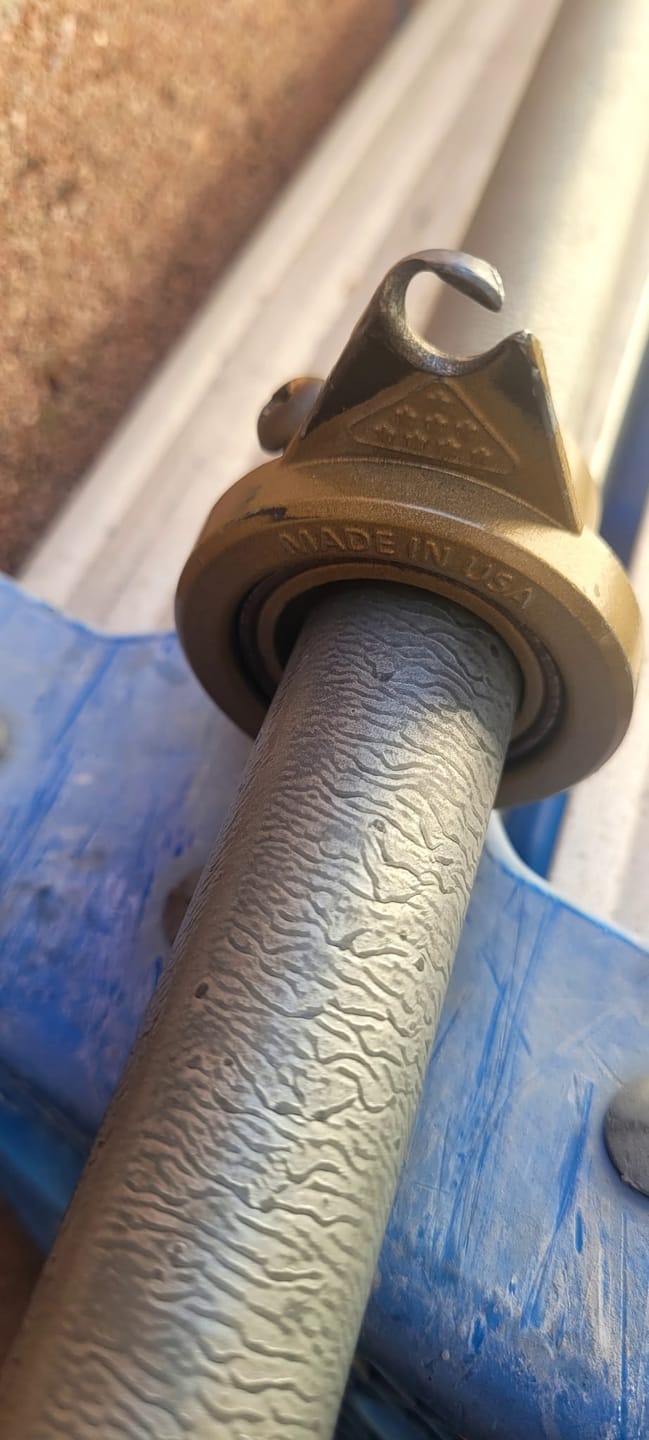 Customer photo review of Non-Tangle Flagpole Spinners
