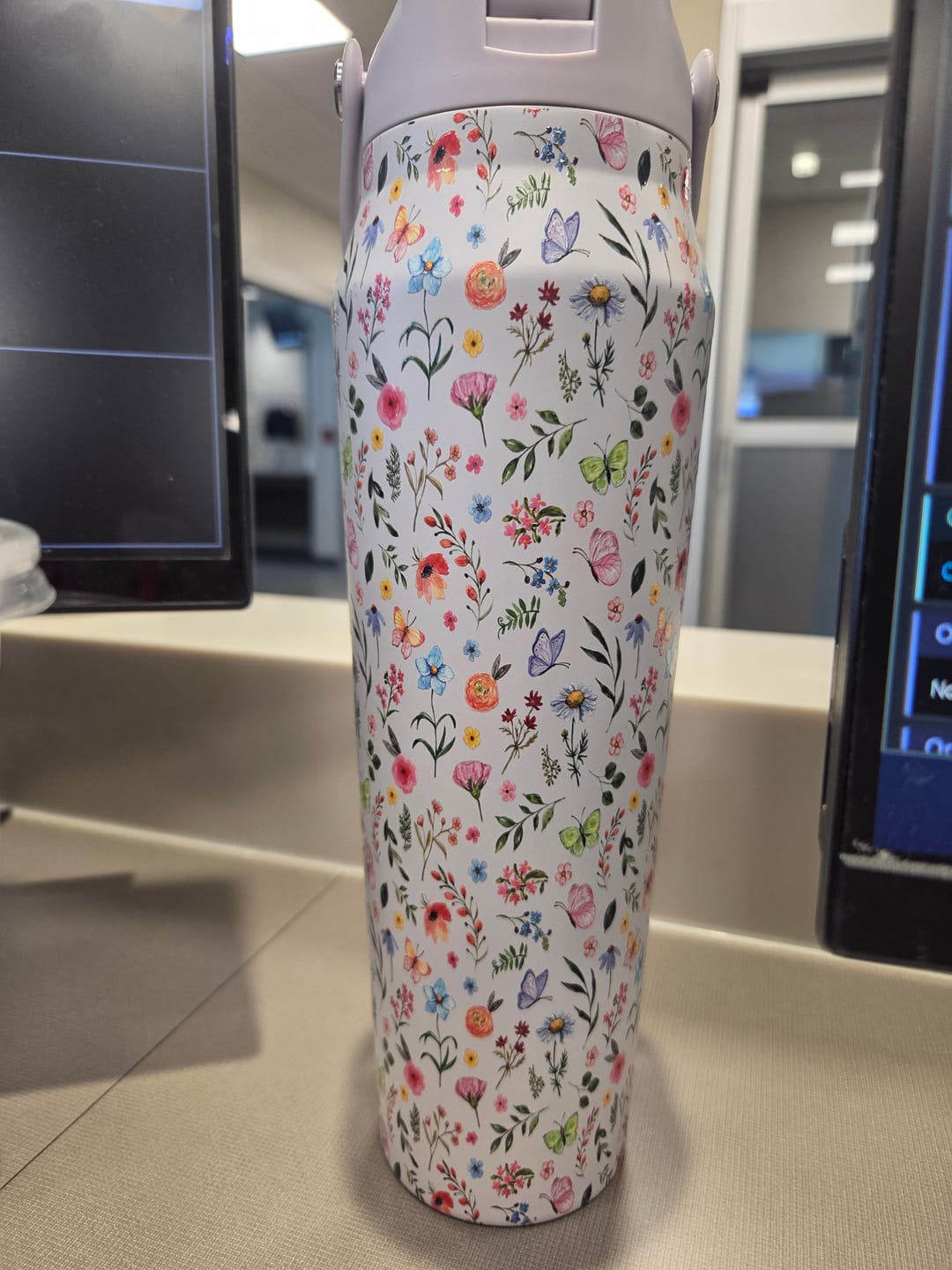Customer photo review of Bottle Buddy 32oz | Wildflower