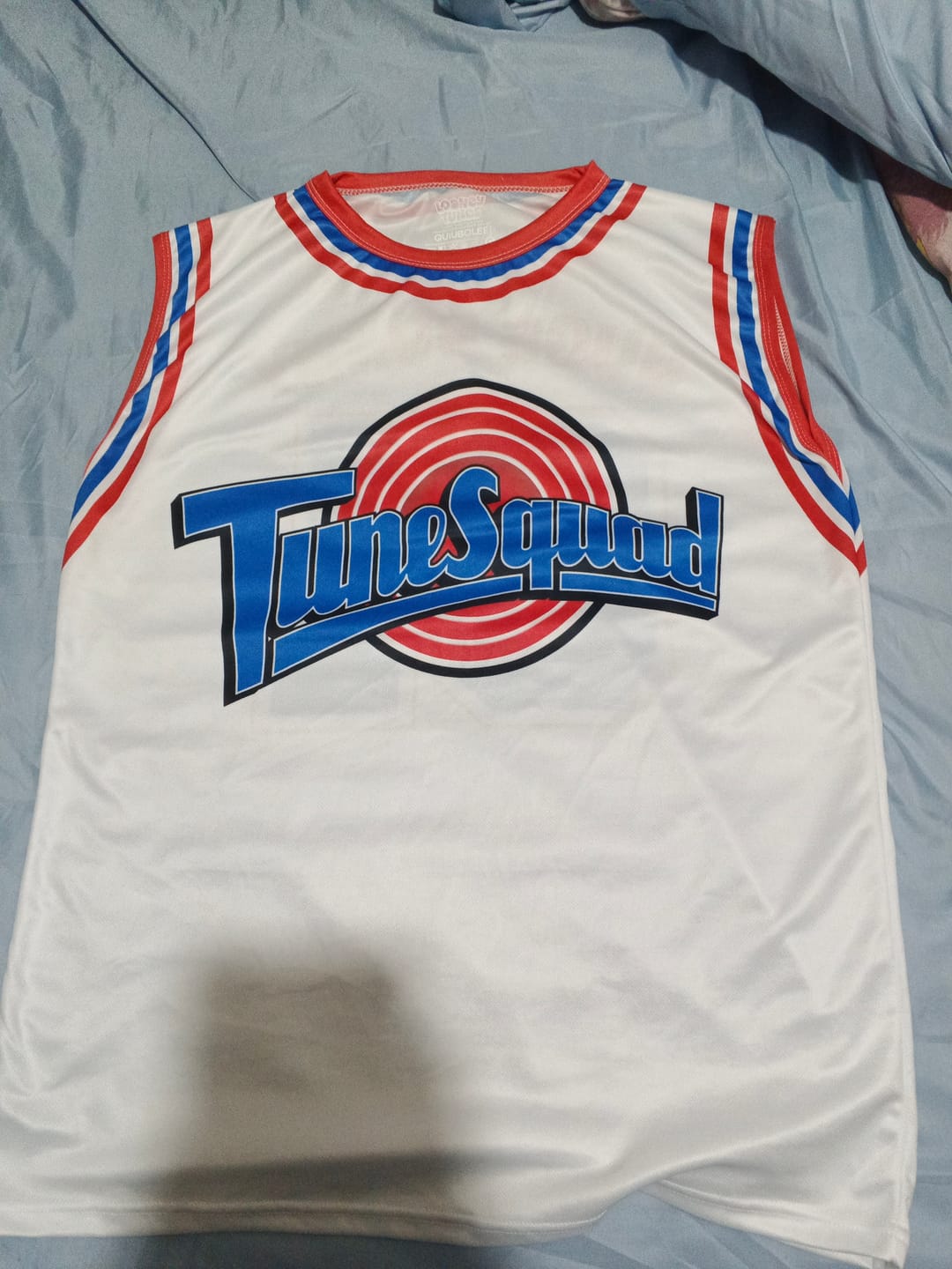 Customer photo review of Playera Sin Mangas Space Jam